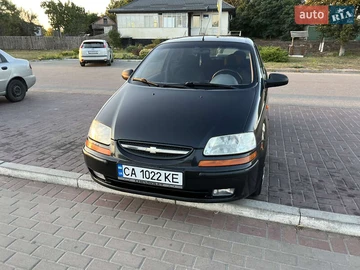 Авто Chevrolet Aveo 2005 № 7912486