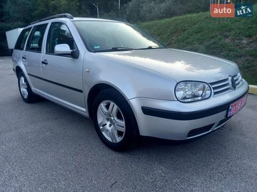 Авто Volkswagen Golf 2002 № 7912534