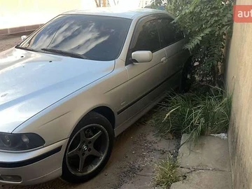 Авто BMW 5 Series 1999 № 7912605