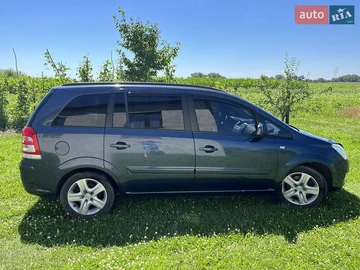Авто Opel Zafira 2009 № 7912647