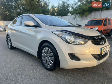 Авто Hyundai Elantra 2013 № 7912705