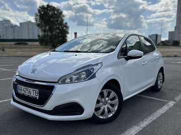 Авто Peugeot 208 2017 № 7912752