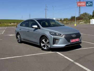 Авто Hyundai Ioniq 2016 № 7912841