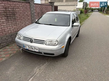 Авто Volkswagen Golf 2000 № 7912916