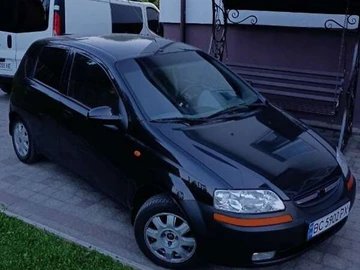Авто Chevrolet Aveo 2005 № 7912945