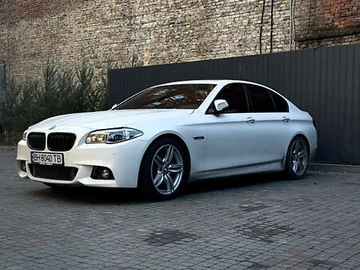 Авто BMW 5 Series 2013 № 7912954