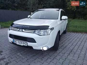 Авто Mitsubishi Outlander 2013 № 7912960