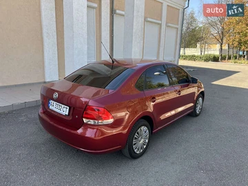 Авто Volkswagen Polo 2012 № 7913073