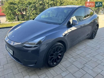 Авто Tesla Model Y 2021 № 7913123