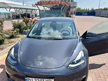 Авто Tesla Model 3 2022 № 7913126