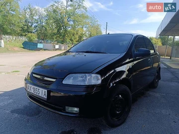 Авто Chevrolet Aveo 2005 № 7913144