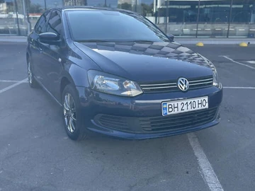 Авто Volkswagen Polo 2014 № 7913169