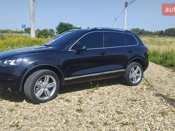 Авто Volkswagen Touareg 2012 № 7913260