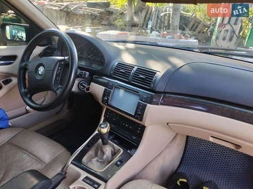 Авто BMW 3 Series 2002 № 7913301