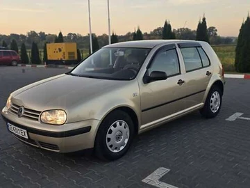 Авто Volkswagen Golf 2002 № 7913324