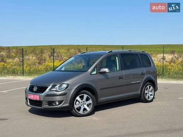 Авто Volkswagen Cross Touran 2009 № 7913388
