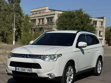 Авто Mitsubishi Outlander 2012 № 7913416