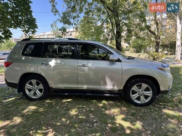 Авто Toyota Highlander 2012 № 7913444