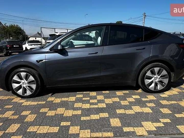 Авто Tesla Model Y 2023 № 7913485