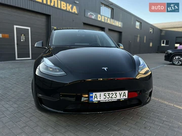 Авто Tesla Model Y 2023 № 7913506