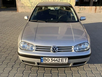 Авто Volkswagen Golf 2002 № 7913551