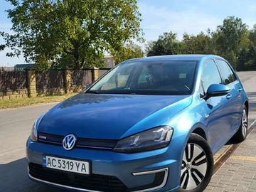 Авто Volkswagen E-Golf 2014 № 7913623