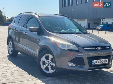 Авто Ford Escape 2013 № 7913628