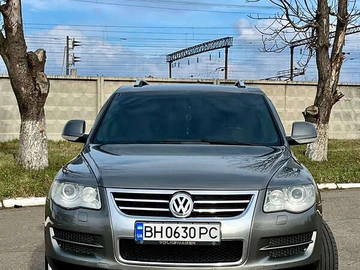 Авто Volkswagen Touareg 2008 № 7913665