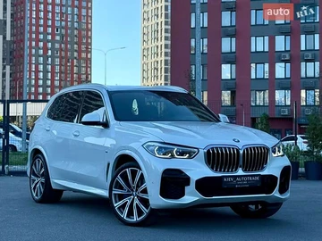 Авто BMW X5 2022 № 7913818
