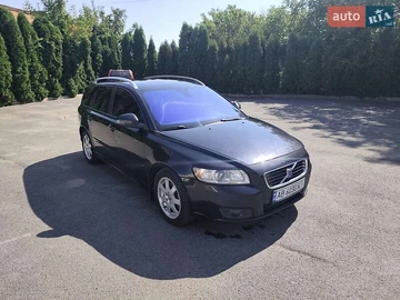 Авто Volvo V50 2009 № 7913969