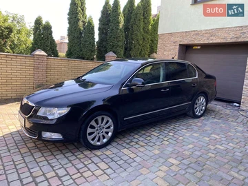 Авто Skoda Superb 2009 № 7914011