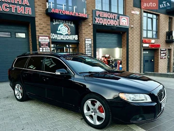 Авто Volvo V70 2010 № 7914021