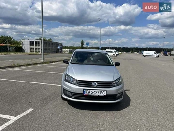 Авто Volkswagen Polo 2019 № 7914029