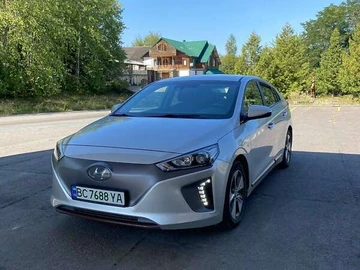 Авто Hyundai Ioniq 2017 № 7914090