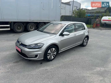 Авто Volkswagen E-Golf 2018 № 7914097