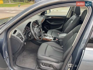 Авто Audi Q5 2011 № 7914101