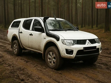 Авто Mitsubishi L 200 2012 № 7914119