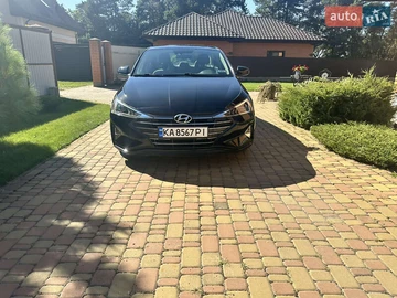 Авто Hyundai Elantra 2019 № 7914127