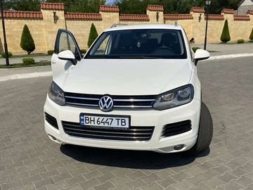Авто Volkswagen Touareg 2011 № 7914211