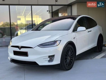 Авто Tesla Model X 2018 № 7914244