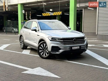 Авто Volkswagen Touareg 2021 № 7914269