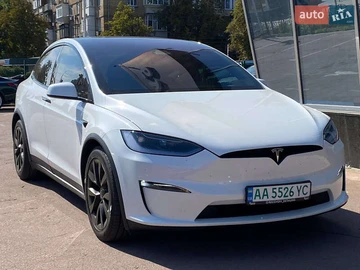 Авто Tesla Model X 2023 № 7914270
