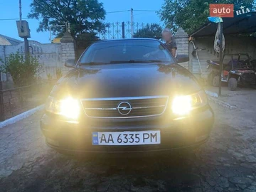 Авто Opel Omega 2002 № 7914297