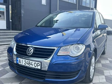 Авто Volkswagen Touran 2008 № 7914439