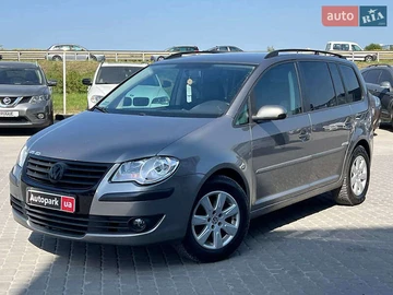 Авто Volkswagen Touran 2008 № 7914465