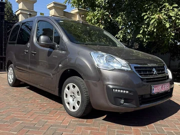 Авто Peugeot Partner 2019 № 7914527