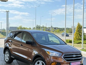 Авто Ford Escape 2017 № 7914587