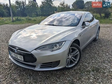 Авто Tesla Model S 2015 № 7914667