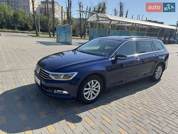 Авто Volkswagen Passat 2018 № 7914675