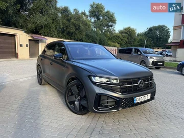 Авто Volkswagen Touareg 2024 № 7914807